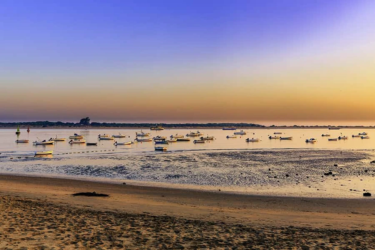 Playa de Sanlúcar de Barrameda. Desembocadura del Guadalquivir